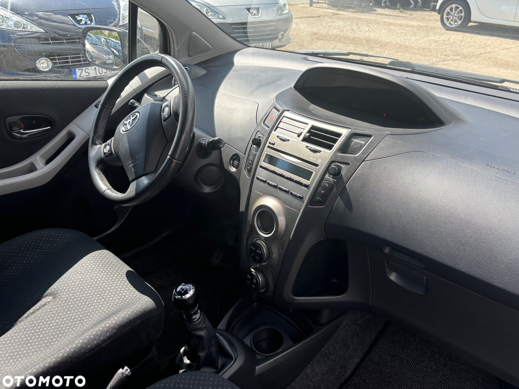 Toyota Yaris 1.33 VVT-i Edition - 32