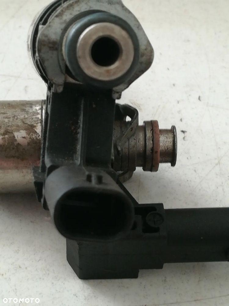 WTRYSKIWACZ 1.2TSI VOLSKWAGEN 03F906036B - 4