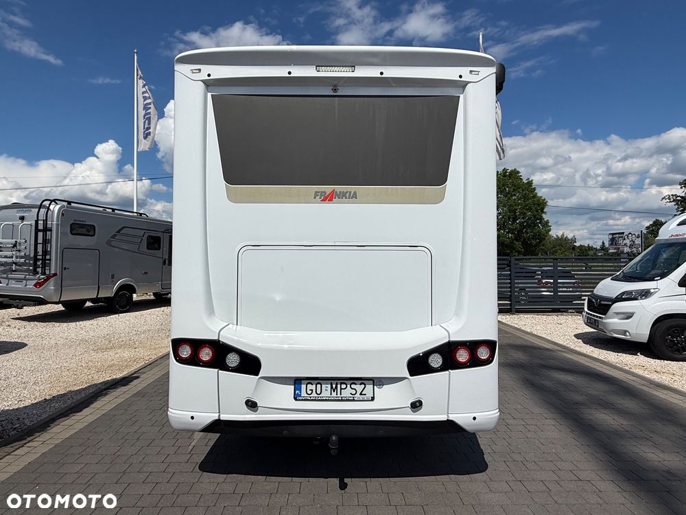 Frankia F-Line I 890 - 8