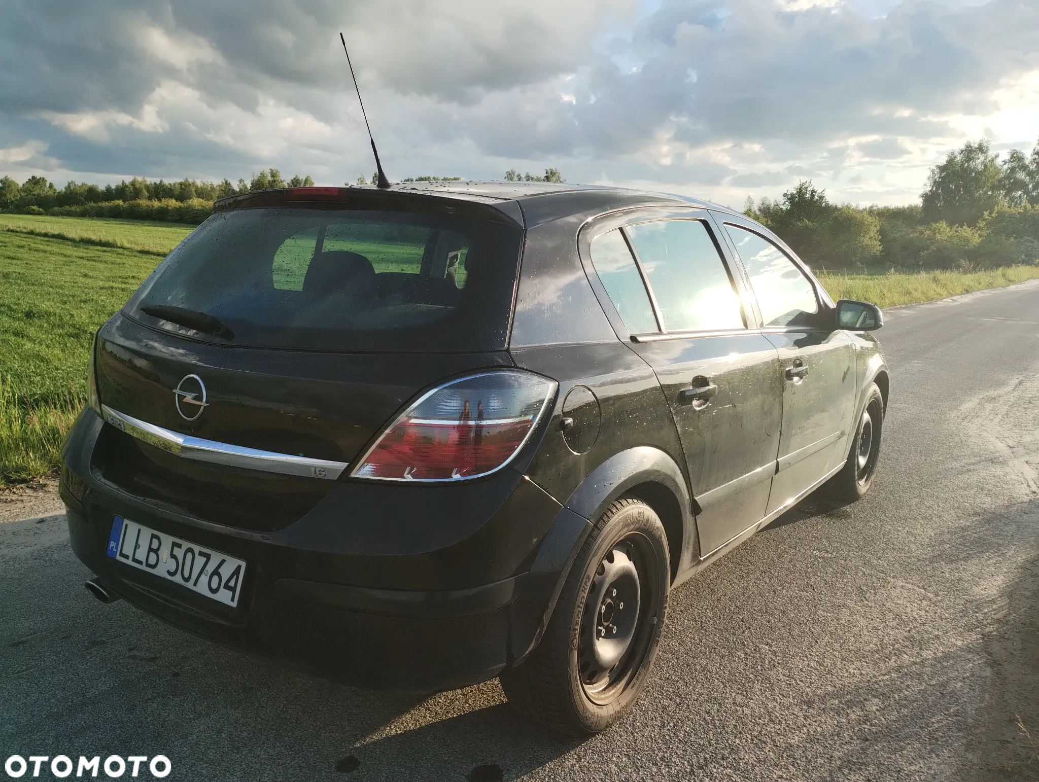 Opel Astra 1.6 - 12