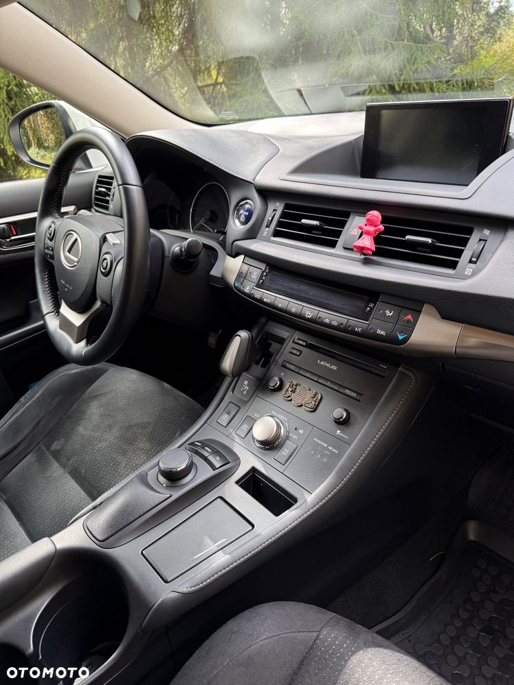 Lexus CT 200h Elegance EU6 - 9
