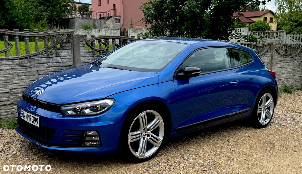Volkswagen Scirocco 2.0 TDI Blue Motion Technologie Club - 21
