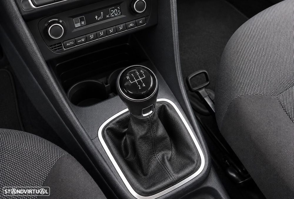 VW Polo 1.2 TSi Highline - 9