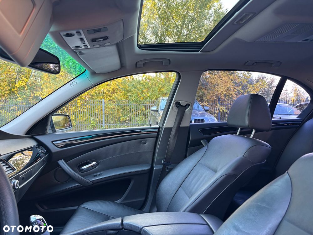 BMW Seria 5 530d Edition Exclusive - 23