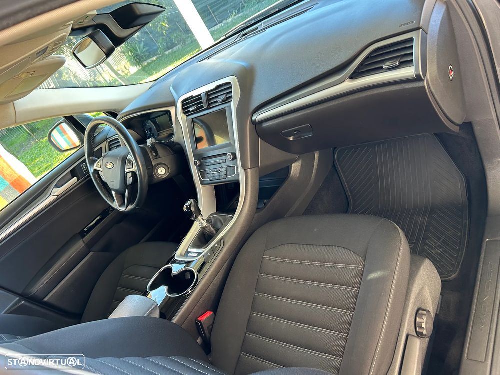 Ford Mondeo SW 1.5 TDCi Business Plus ECOnetic - 11