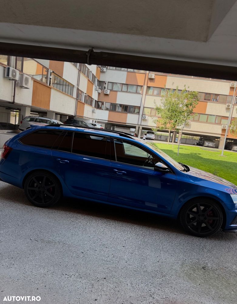 Skoda Octavia 2.0 TDI DSG RS - 5