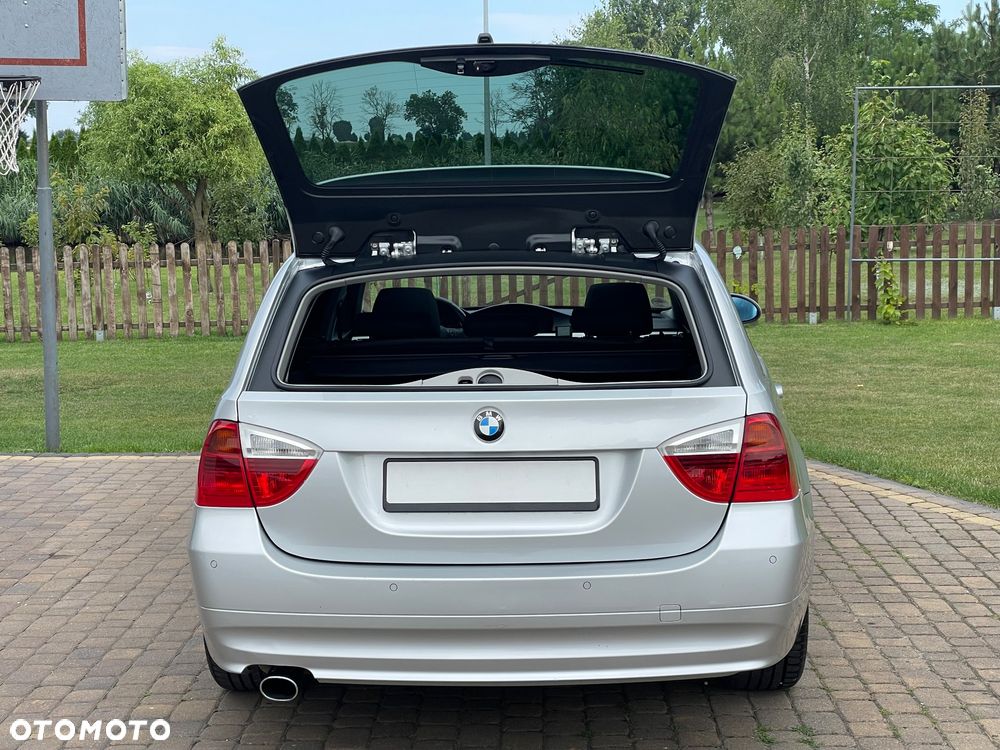 BMW Seria 3 - 14