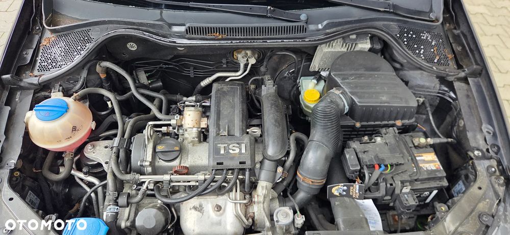 Volkswagen Polo 1.2 TSI Style - 27