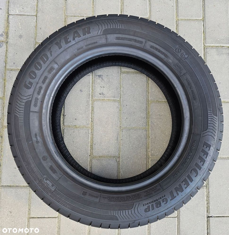 Goodyear Efficientgrip Performance 185/65R15 88 H - 4