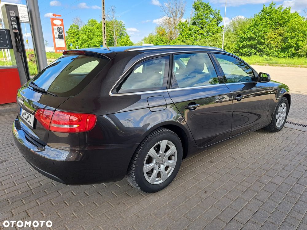 Audi A4 Avant - 7