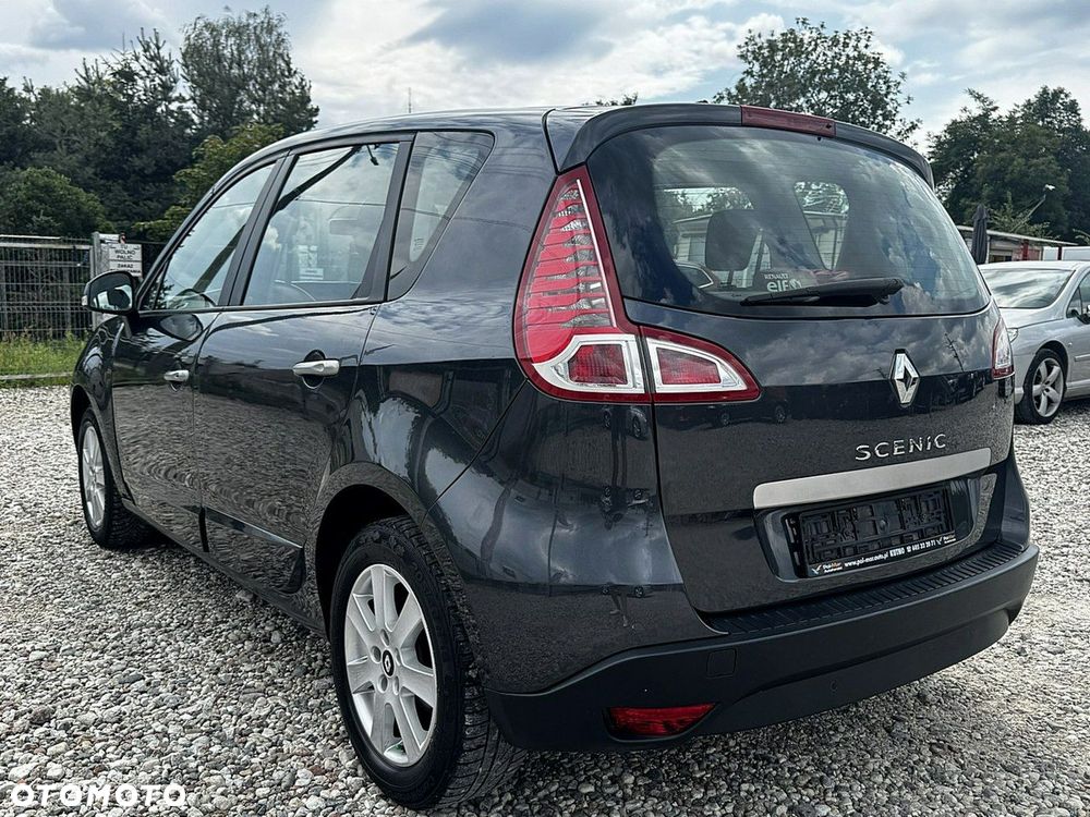Renault Scenic - 8