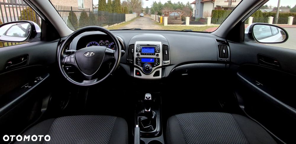 Hyundai i30 1.4 Blue Comfort - 17