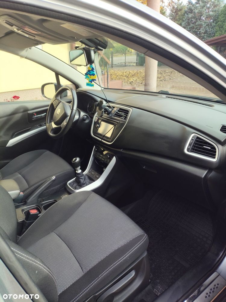 Suzuki SX4 S-Cross - 8
