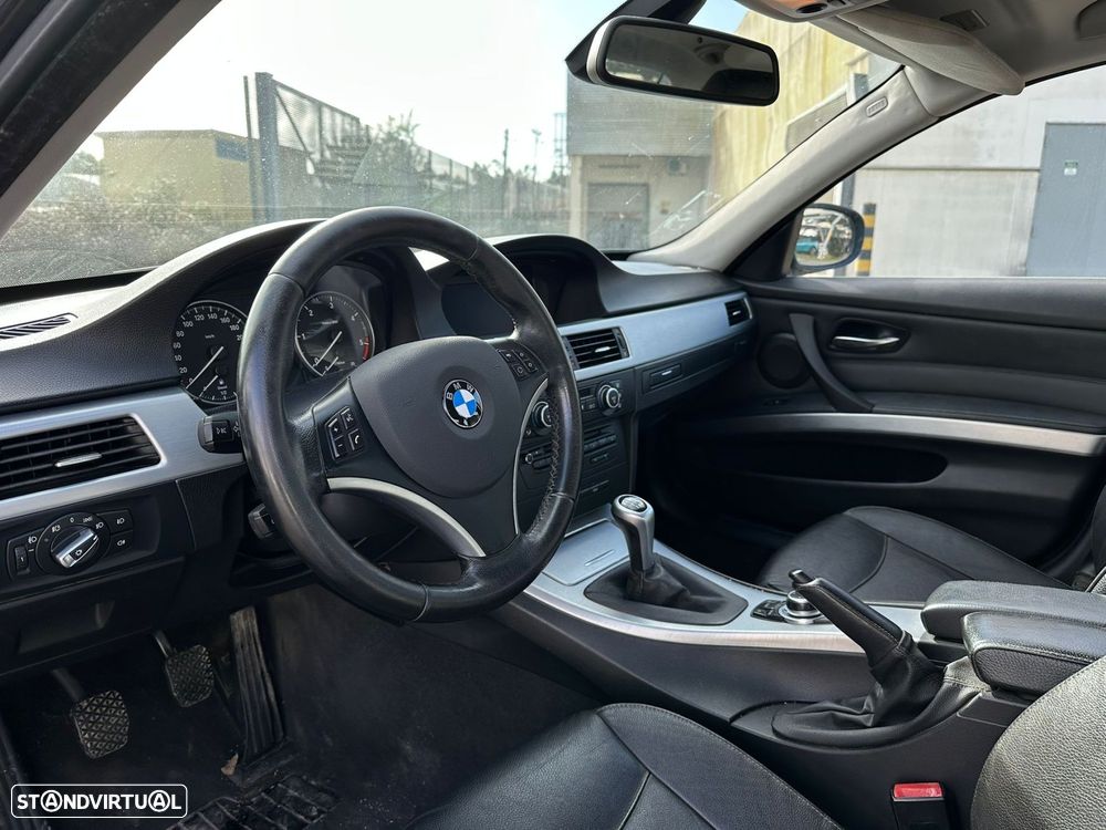 BMW 320 d Navigation - 7