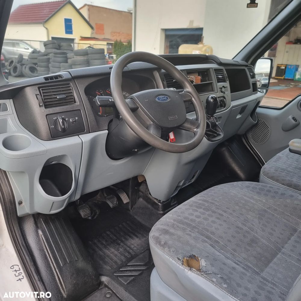 Ford Transit - 6