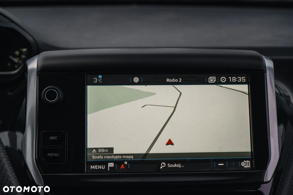 Peugeot 2008 PureTech 110 GPF Stop&Start EAT6 Allure - 23