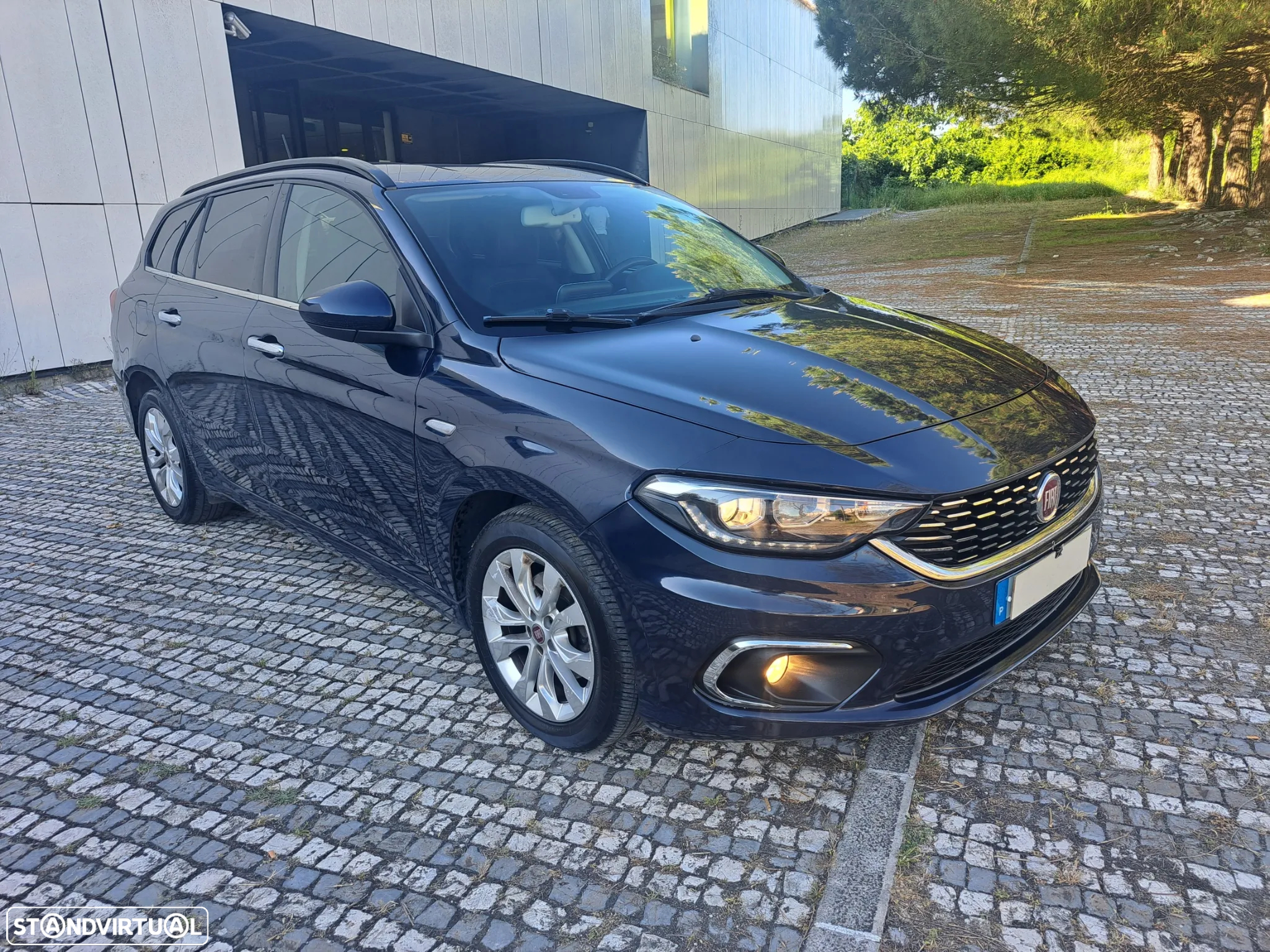 Fiat Tipo Station Wagon 1.3 M-Jet Lounge Tech - 10