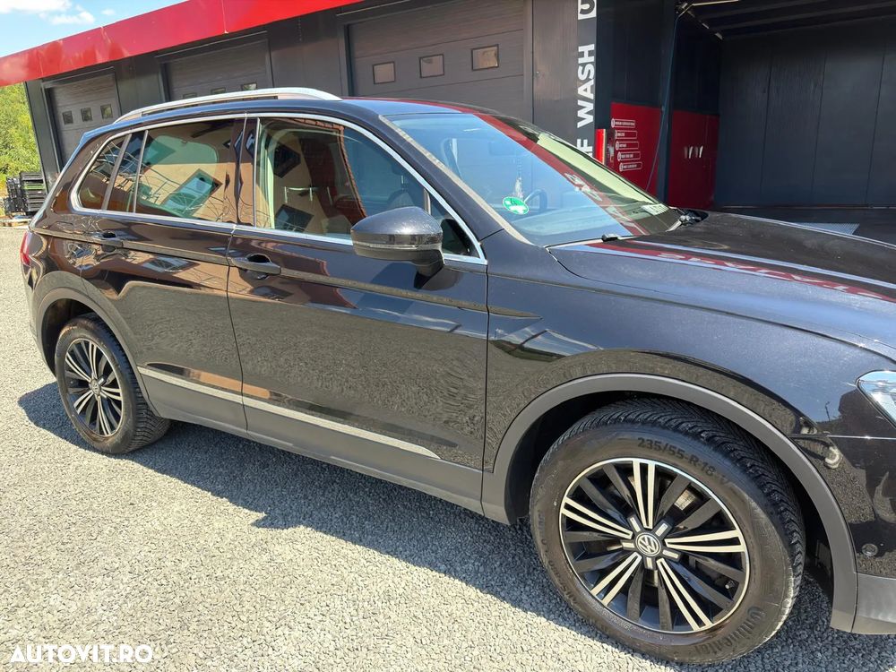 Volkswagen Tiguan - 3