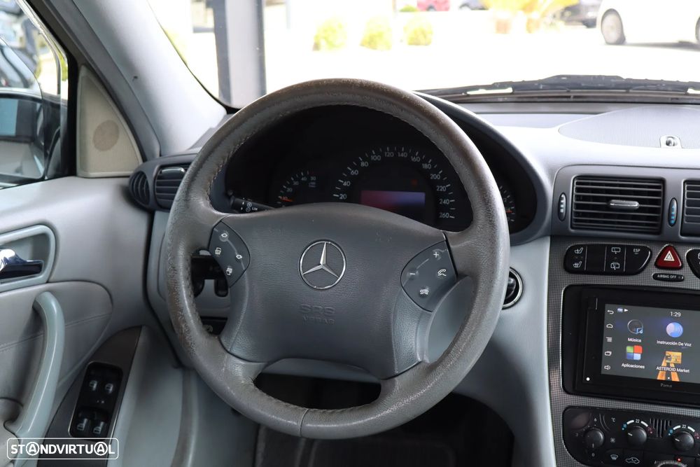 Mercedes-Benz C 220 T CDI Avantgarde - 12