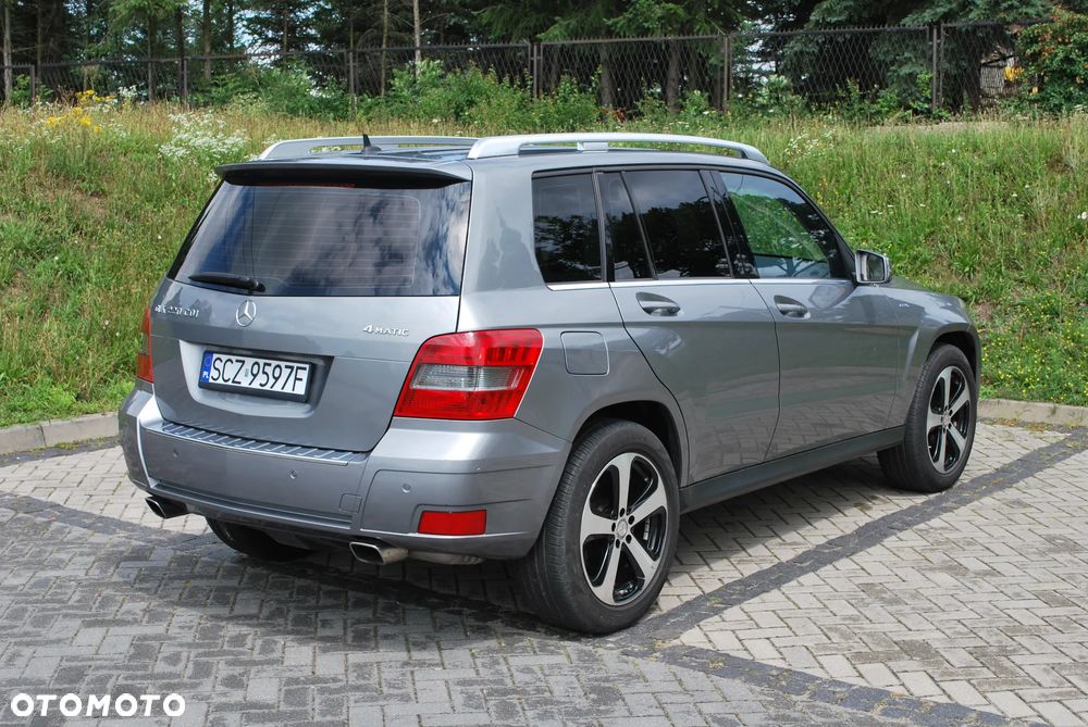 Mercedes-Benz GLK 220 CDI DPF 4Matic BlueEFFICIENCY 7G-TRONIC - 7