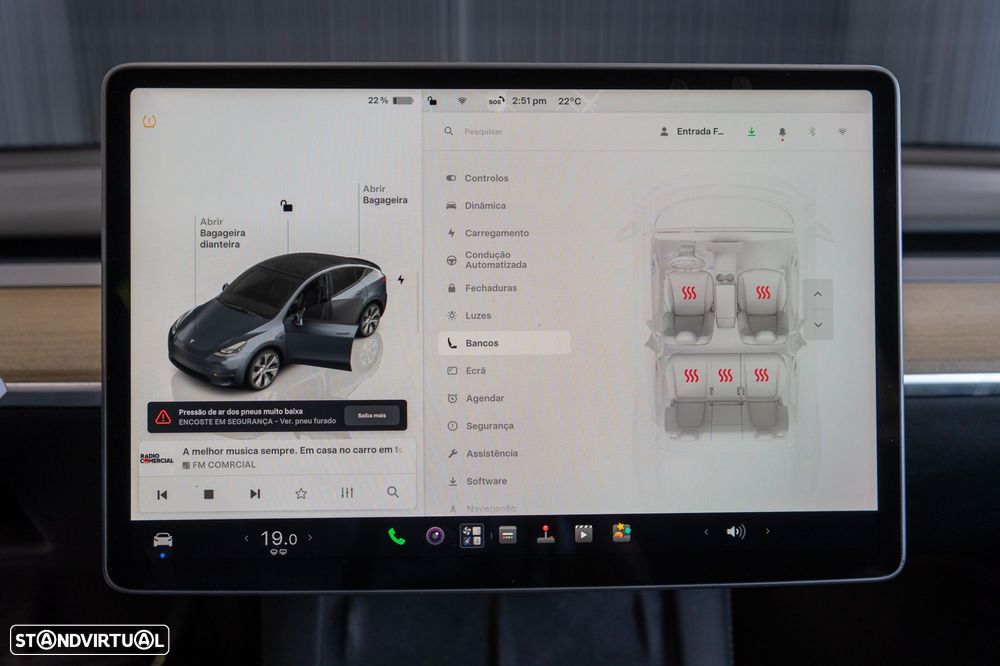 Tesla Model Y Standard RWD - 12