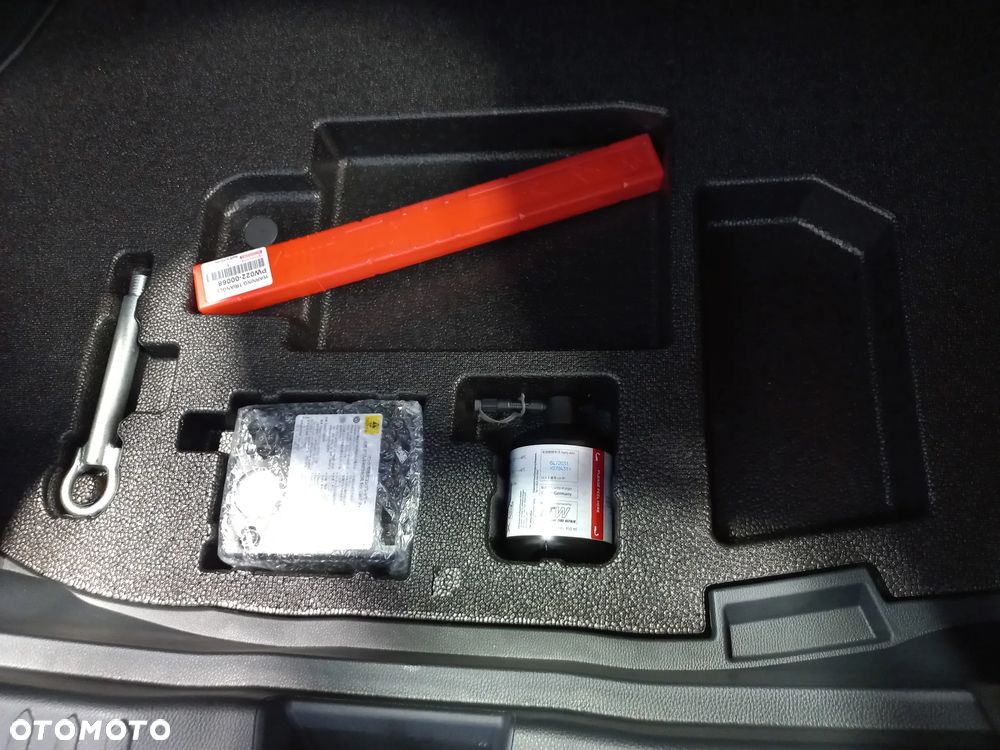 Toyota C-HR 1.8 Hybrid Comfort - 12