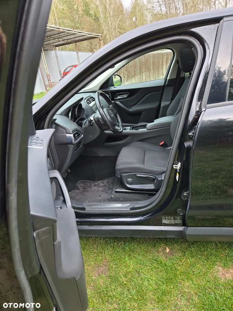 Jaguar F-Pace 2.0 i4D AWD Prestige - 23
