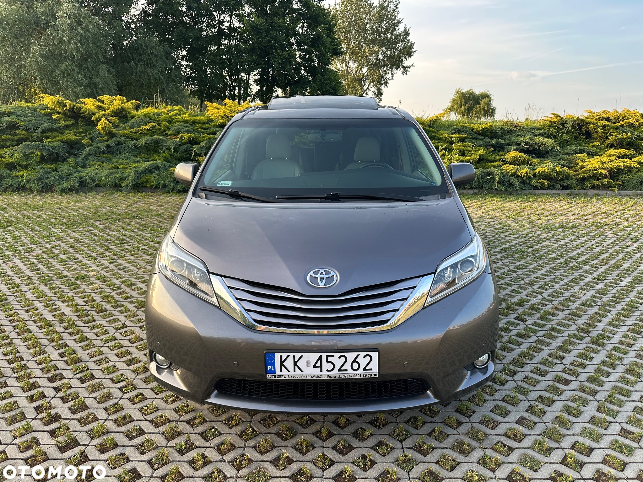 Toyota Sienna 3.5 V6 XLE AWD - 6