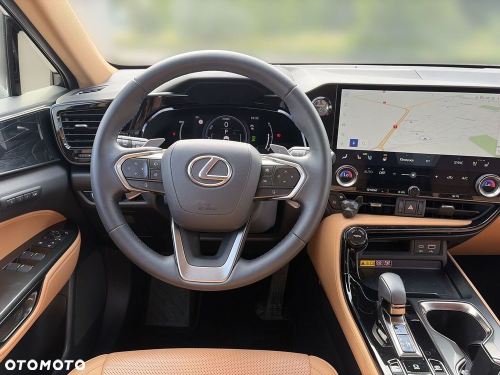 Lexus NX - 17
