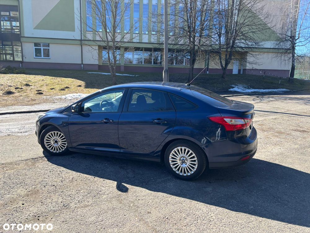 Ford Focus 1.6 TDCi Edition - 9