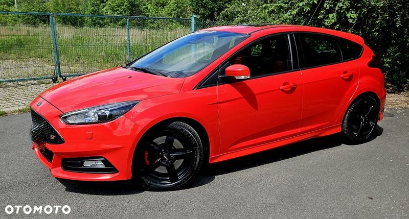 Ford Focus 2.0 TDCi ST - 14
