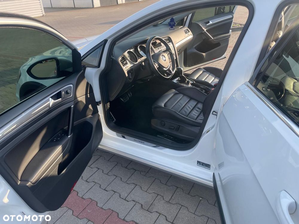 Volkswagen Golf Alltrack - 19