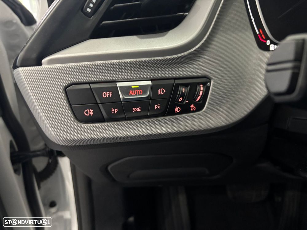 BMW 116 d Corporate Edition Auto - 17