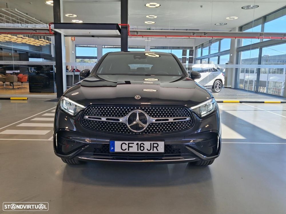 Mercedes-Benz GLC 300 e Coupe 4Matic - 3
