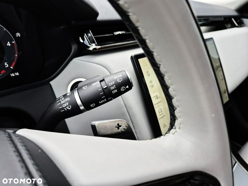 Land Rover Range Rover Velar - 34