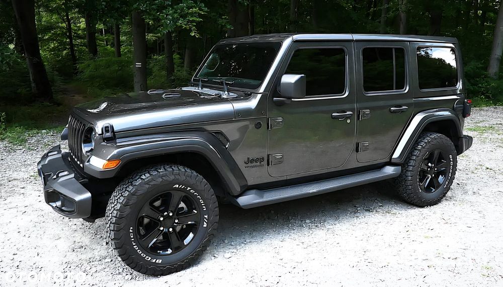 Jeep Wrangler - 8
