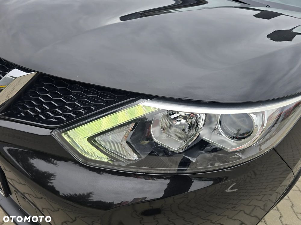 Nissan Qashqai 1.6 DIG-T Tekna+ - 29