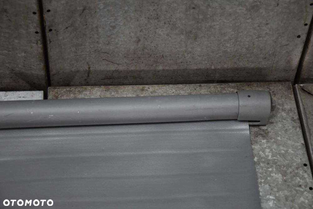 JEEP GRAND CHEROKEE WK ROLETA BAGAŻNIKA - 7