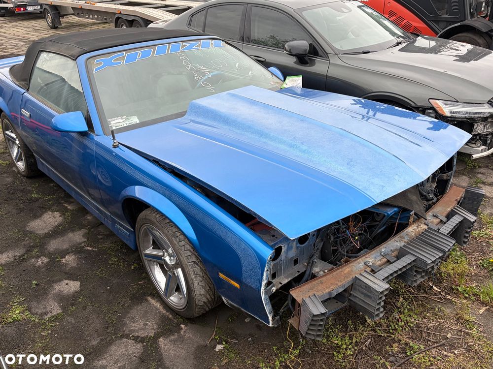 Chevrolet Camaro 5.0 IROC - 7