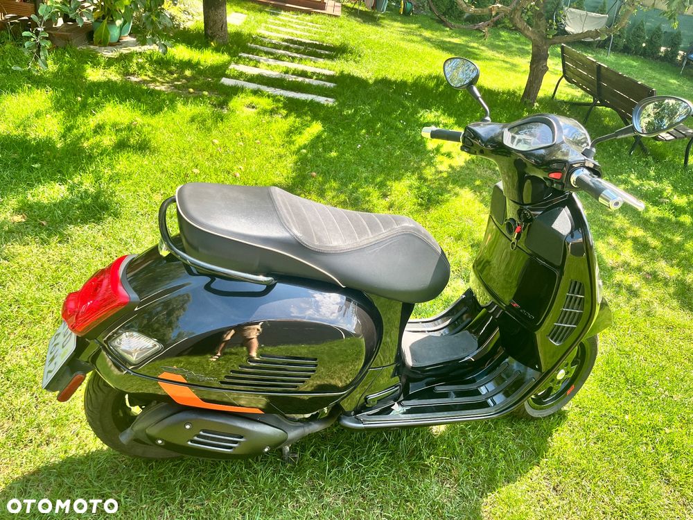 Vespa GTS - 4