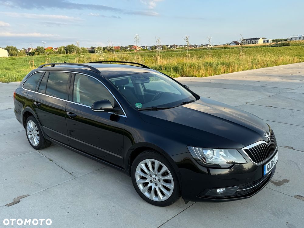 Skoda Superb 2.0 TDI Green tec DSG Elegance - 17