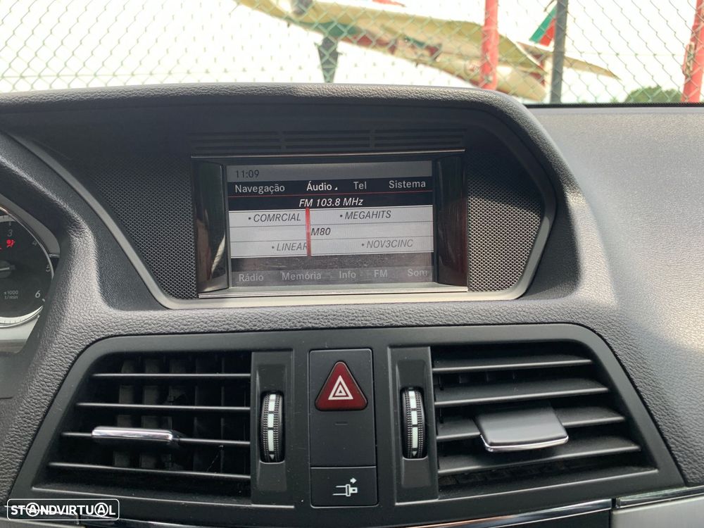 Mercedes-Benz E 220 CDI Avantgarde BlueEfficiency Auto. - 27