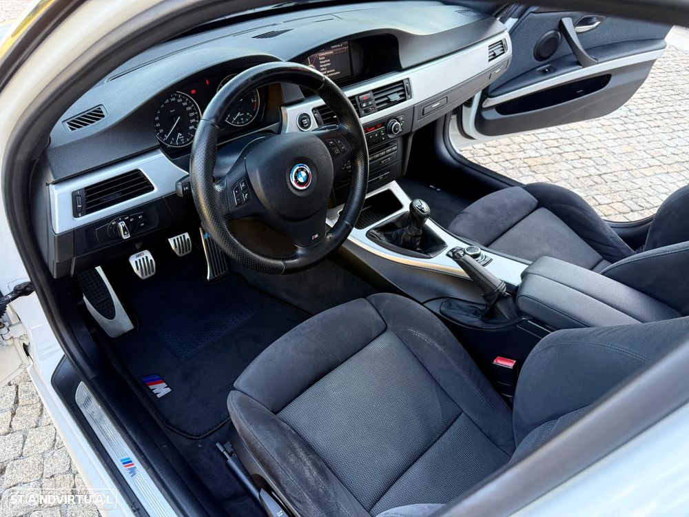 BMW 318 d Edition M Sport Shadow - 20