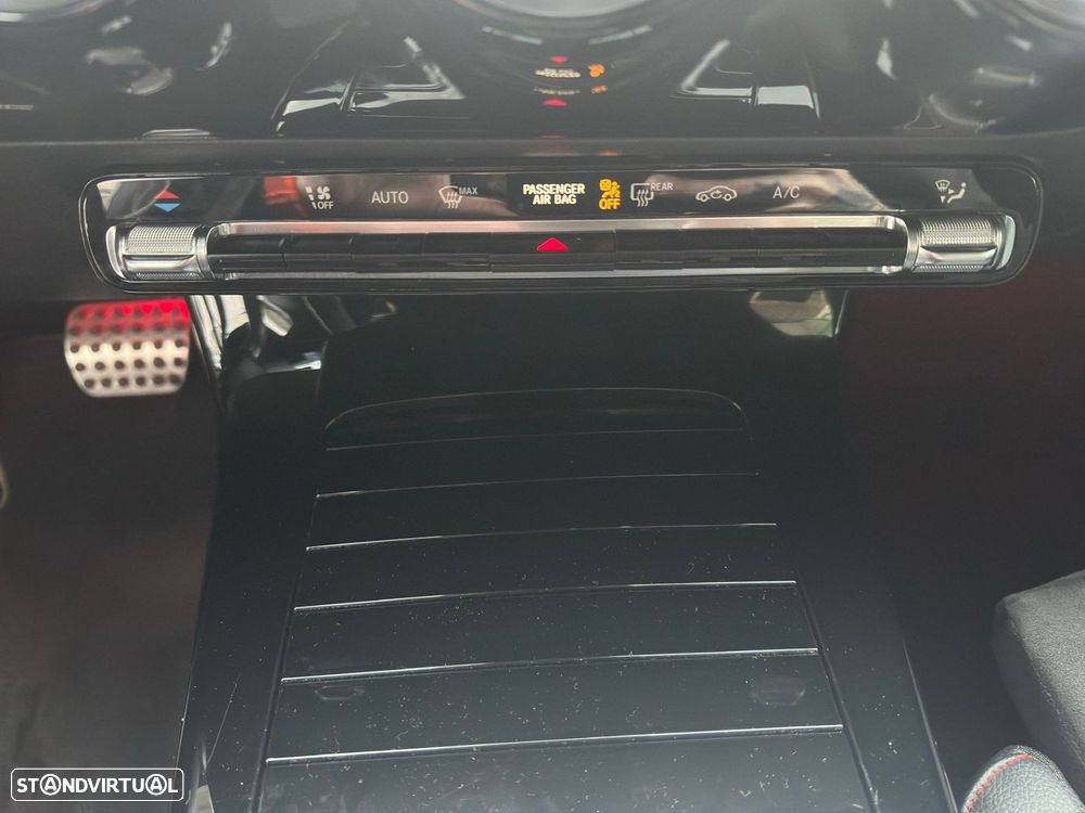 Mercedes-Benz CLA 200 - 14