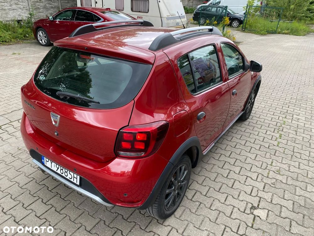 Dacia Sandero Blue dCi 95 Stepway Celebration - 3