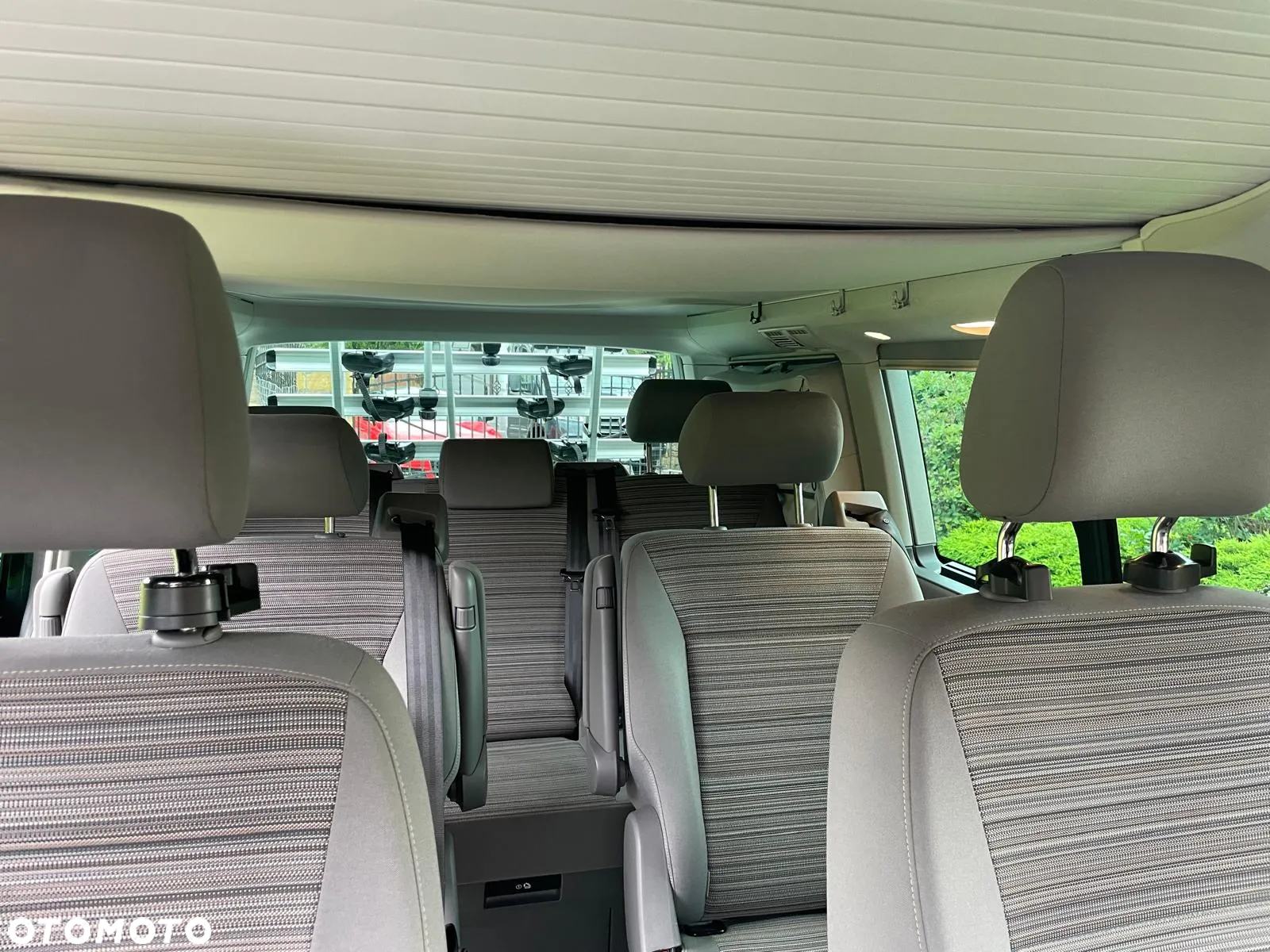 Volkswagen California - 11