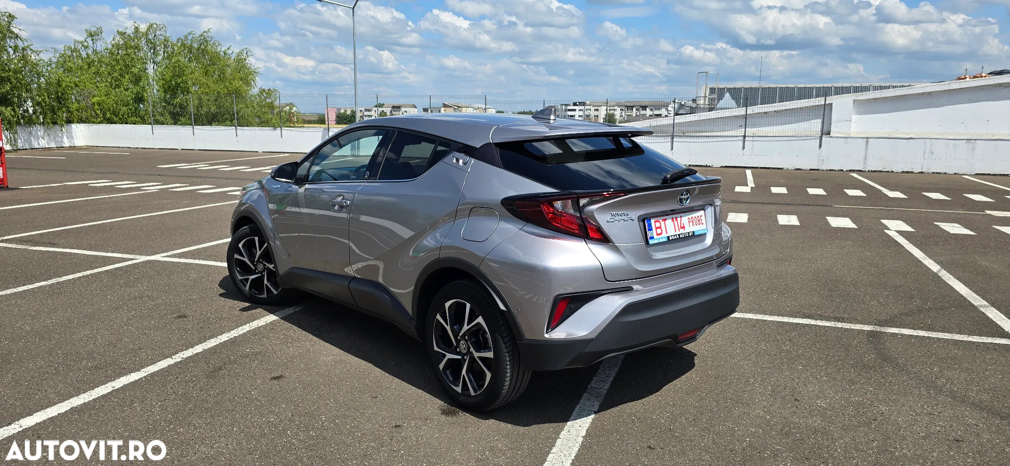 Toyota C-HR 1.8 Hybrid Business Edition - 32