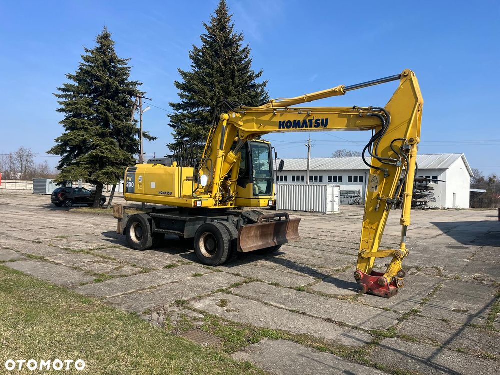 Komatsu PW200-7 - 1