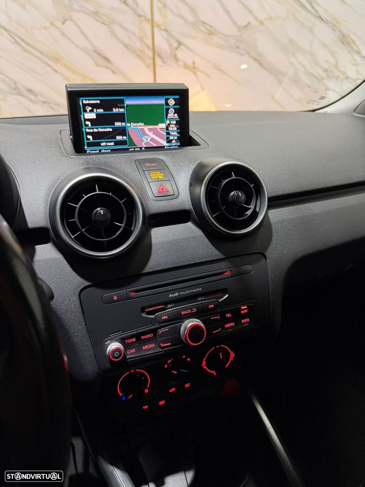 Audi A1 1.6 TDI Advance 99g - 14