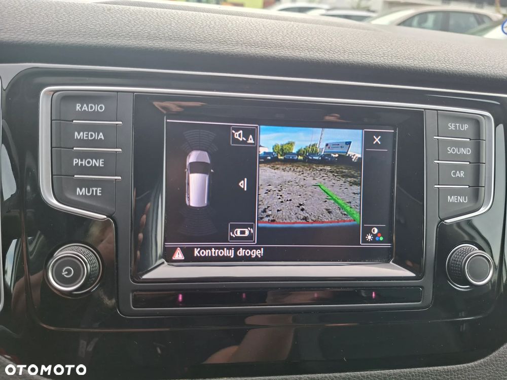 Volkswagen Golf Sportsvan SV 1.6 TDI BMT Highline - 32